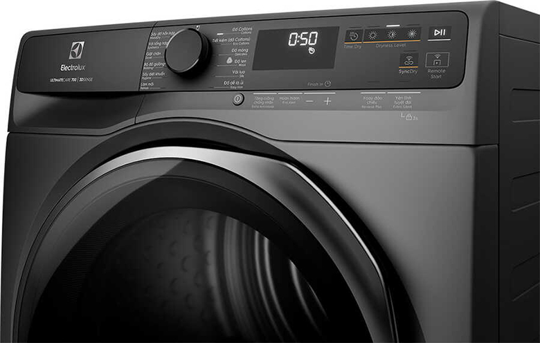 Máy sấy bơm nhiệt Electrolux 9 kg EDH903R7SC - Bảng điều khiển hiện đại