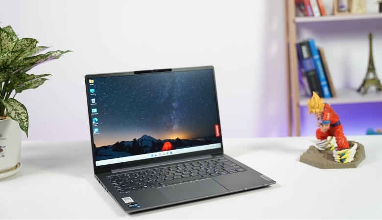 Laptop Lenovo mỏng nhẹ